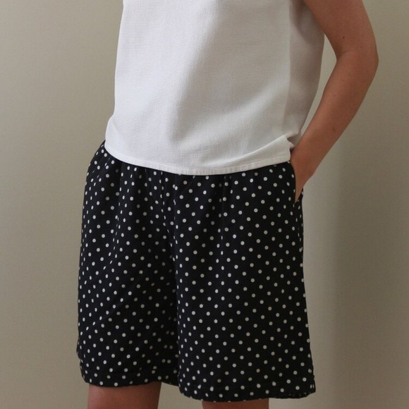 90S Polka Dot 100% Silk High-Waisted Shorts - Picture 1 of 9